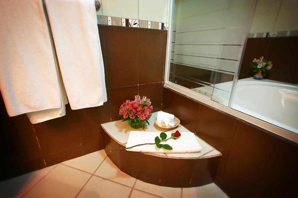 Puertolago Country Inn & Resort Otavalo Szoba fotó